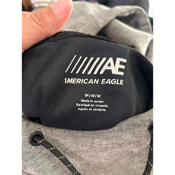 American Eagle Hoodie Men's M Gray Long Sleeve Thick Fleece Performance Pullover - Picture 2 of 4